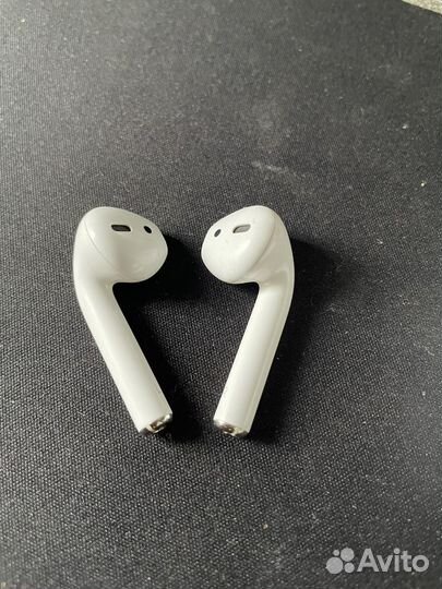 Airpods 1