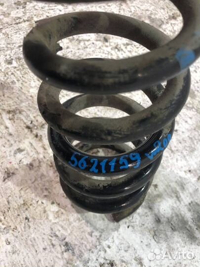 Пружина задняя Мерседес