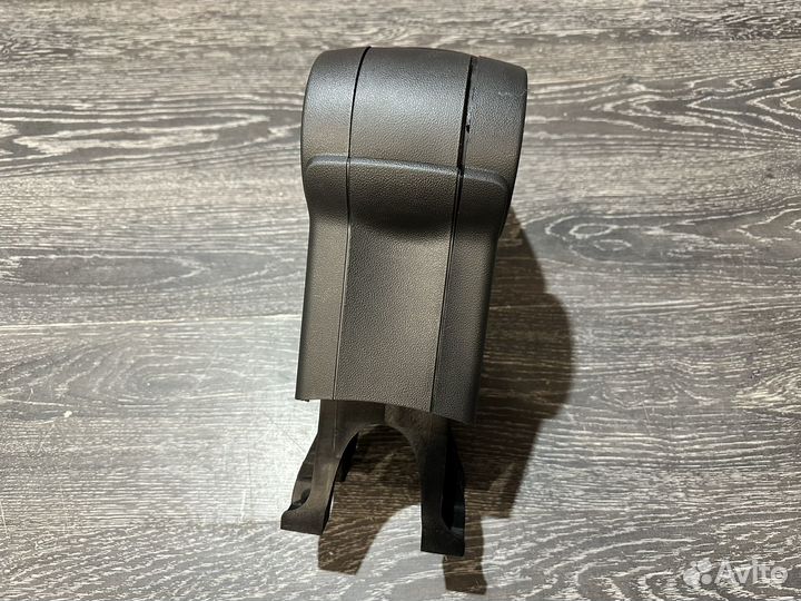 Подлокотник кожа polo LB rapid NEW