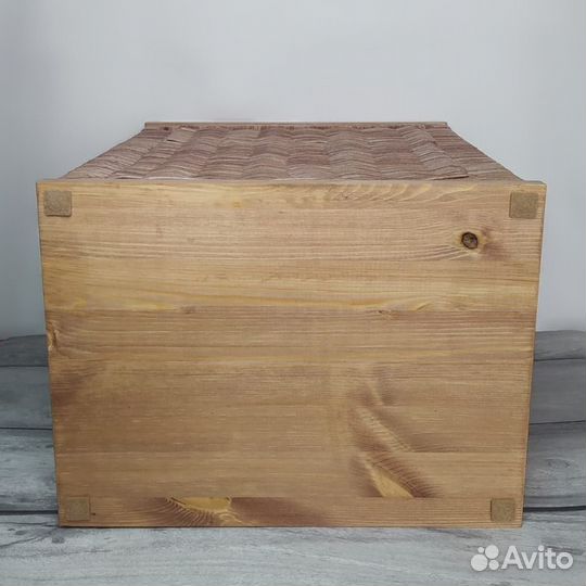 Корзина плетеная на каркасе