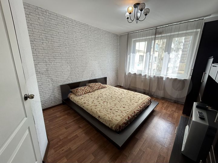 1-к. квартира, 42 м², 3/16 эт.