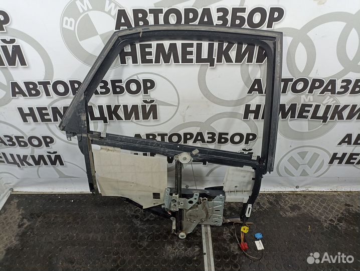 Стеклоподъемник задний правый Audi A4 B5