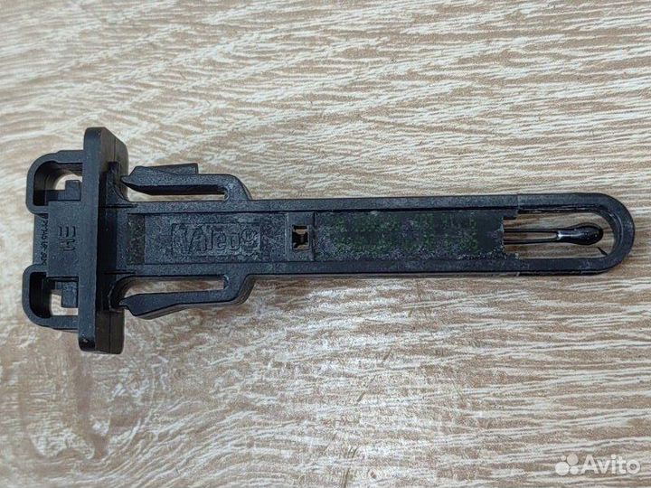 Датчик температуры воздуха в салоне Bmw X5 Рест