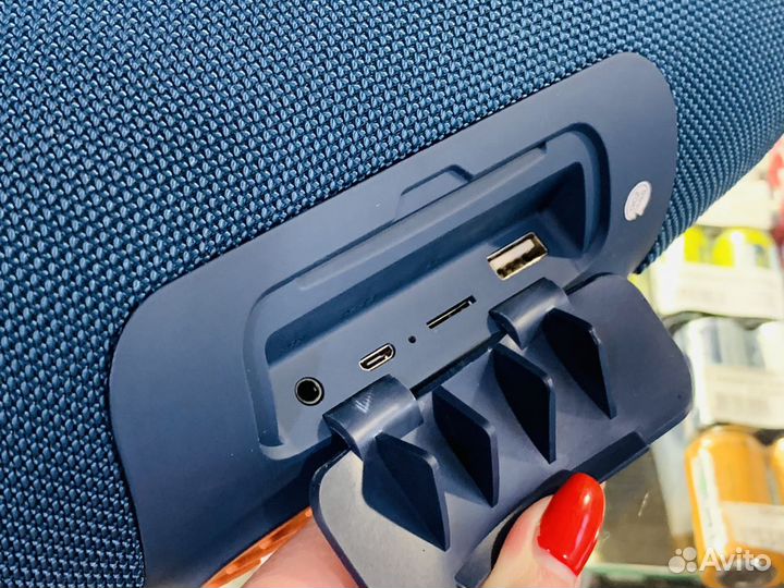 Портативная колонка bluetooth