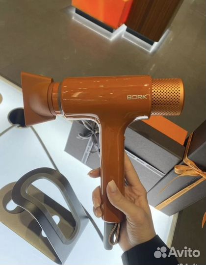 Фен стайлер bork