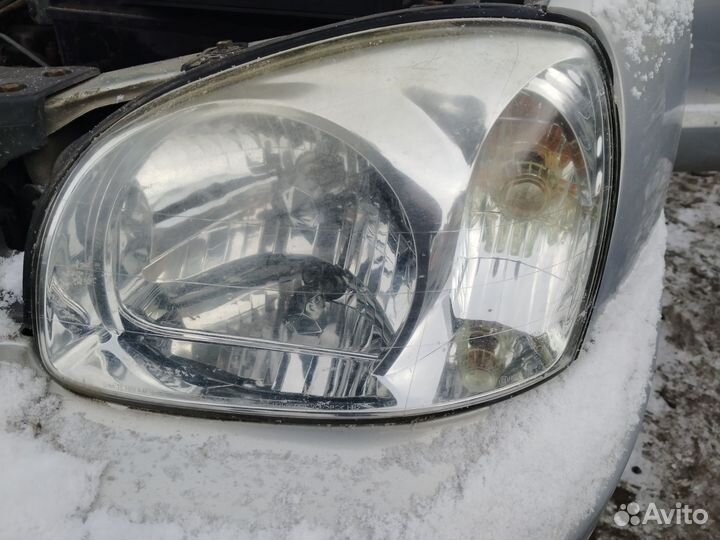 Передние фары Santa Fe 1