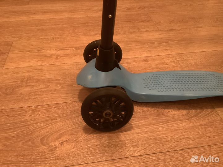 Трехколёсный самокат Oxelo B1