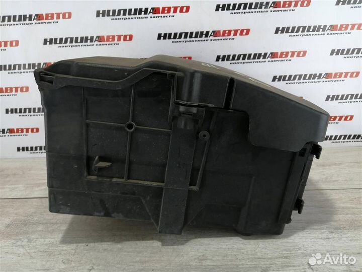 Корпус акб Форд Фокус 2 Фокус 2 C-Max