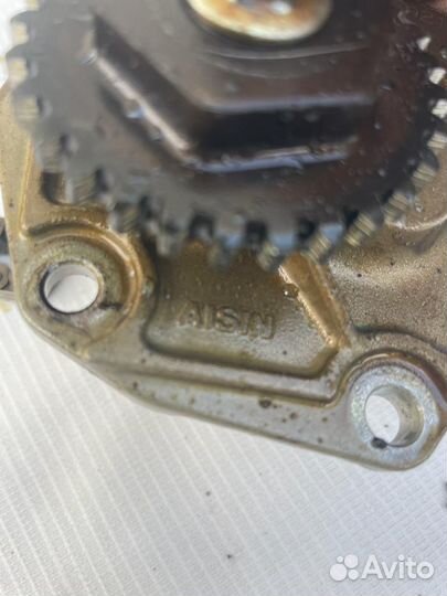 Маслянный насос на nissan tiida c11
