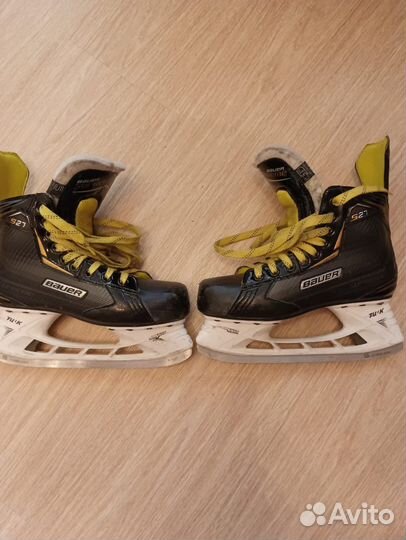 Хоккейные коньки бауэр supreme 38.0