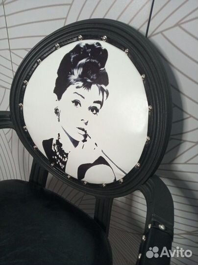 Стул визажиста