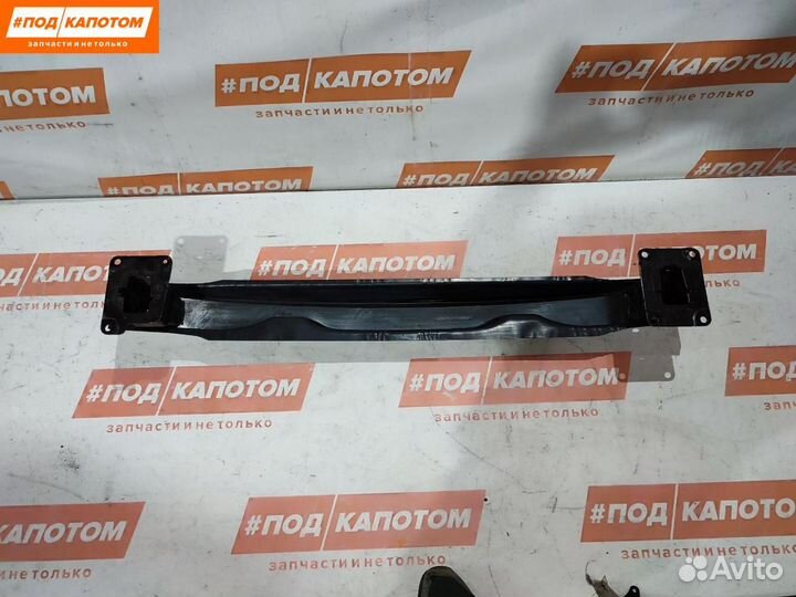 Усилитель заднего бампера Volkswagen Tiguan 2010