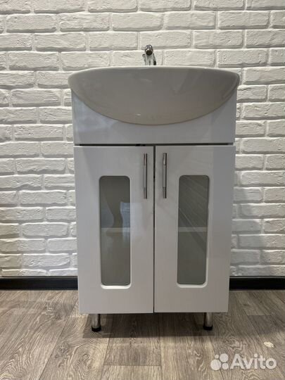 Тумба с раковиной для ванной 50 см