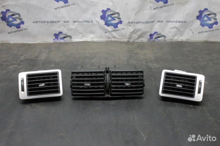 Дефлектор воздушный Peugeot 307 1.6 TU5JP4 109Л.С