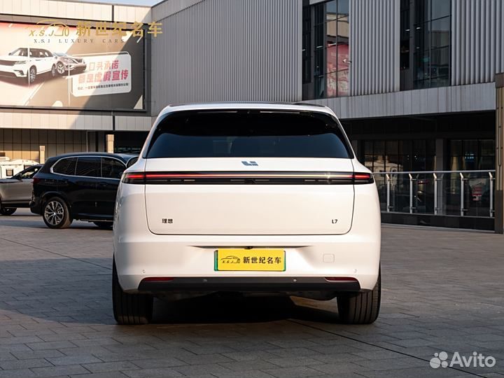 LiXiang L7 1.5 AT, 2023, 7 000 км