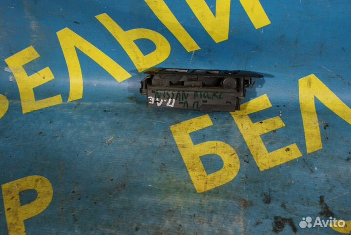 Кнопки стеклоподъемников Nissan Maxima a32