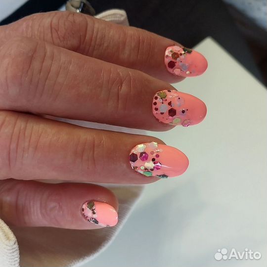 Модель на маникюр наращивание