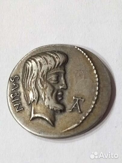 Монета, изображающая похищение сабинянок