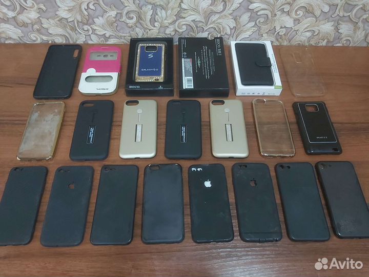 Чехлы на телефон