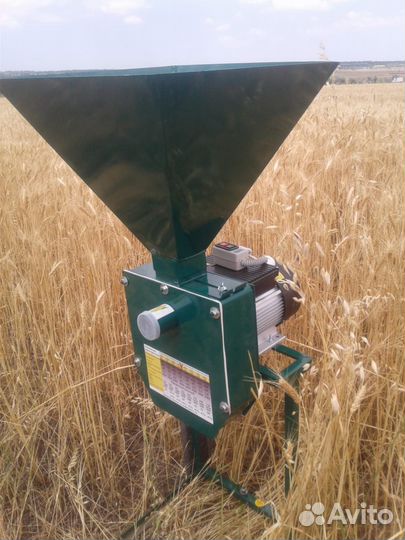 Зернодробилка Измельчитель зерна до 3000кг/час