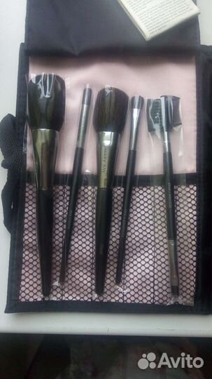 Набор кистей для макияжа оригинал+ косметичка