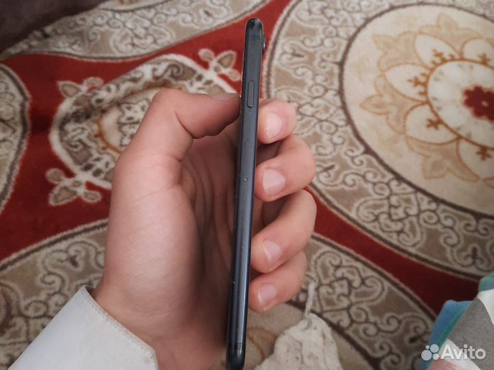 iPhone 7, 128 ГБ