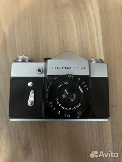 Плёночный фотоаппарат Зенит