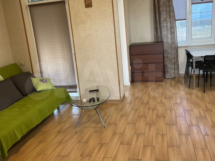 2-к. квартира, 50 м², 2/3 эт.