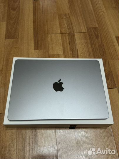Apple MacBook air 13 2022 m2 256