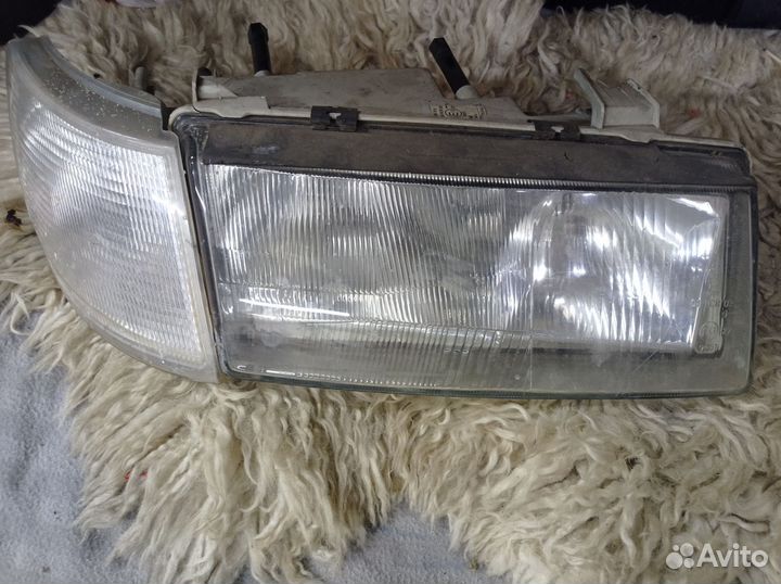 Фара ваз 2110