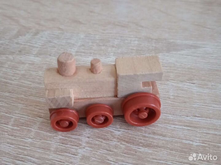 Паровозики киндер
