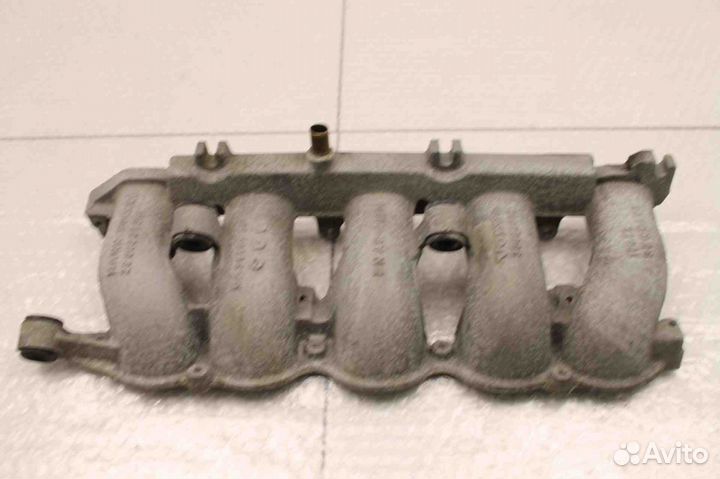 Коллектор впускной к-кт Volvo V50 S40 C30 2004