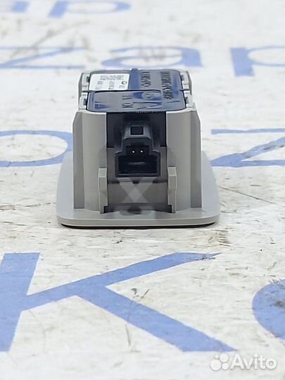 Плафон освещения салона задний правый Chery Arrizo