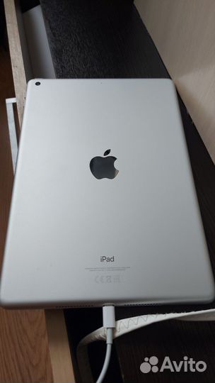 iPad 9 2021 10.2 64GB Wi-Fi Silver