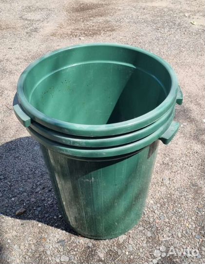 Бак пластиковый 105л