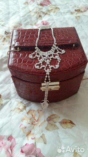 Браслет на ногу