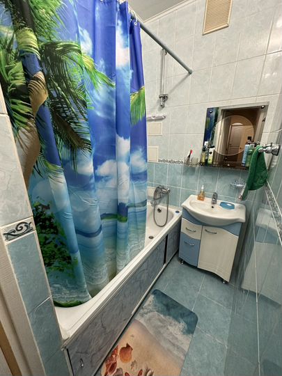 2-к. квартира, 60 м², 5/5 эт.