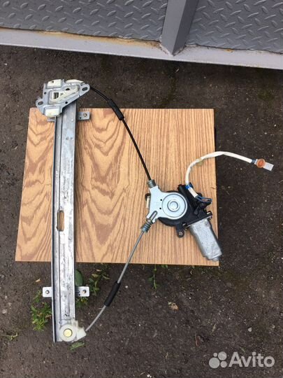 Стеклоподъемник Honda Civic