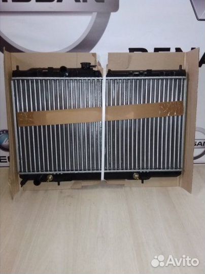 Радиатор охлаждения двигателя основной Nissan alme