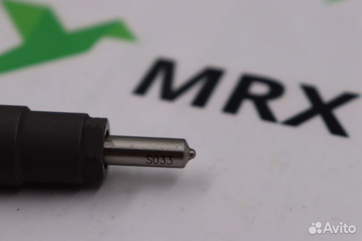 Форсунка топливная 295050-0460