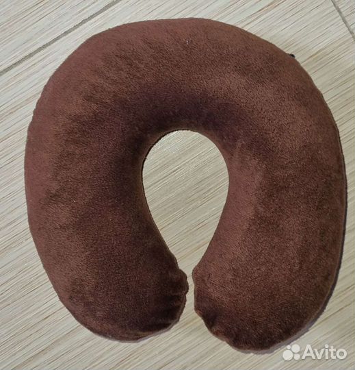 Подушка для путешествий