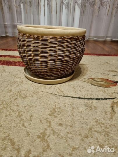 Керамический горшок