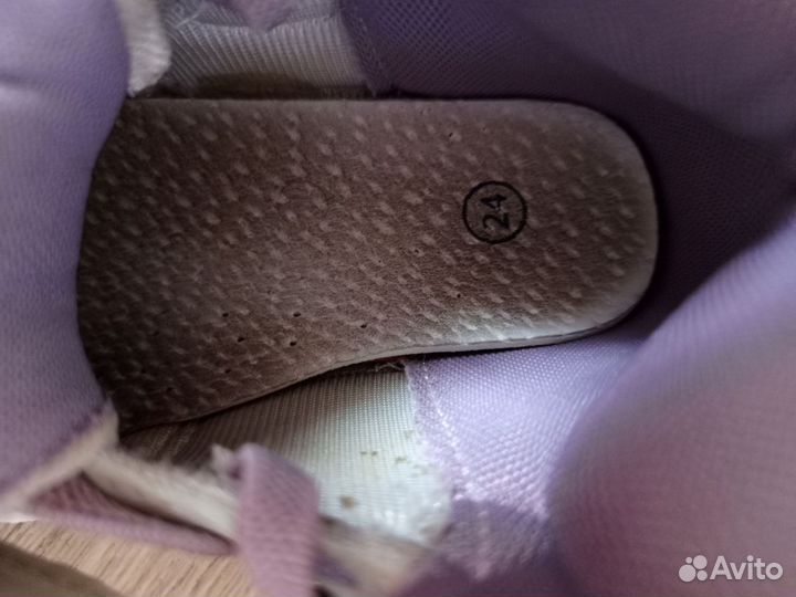 Кроссовки для девочки 24 размер