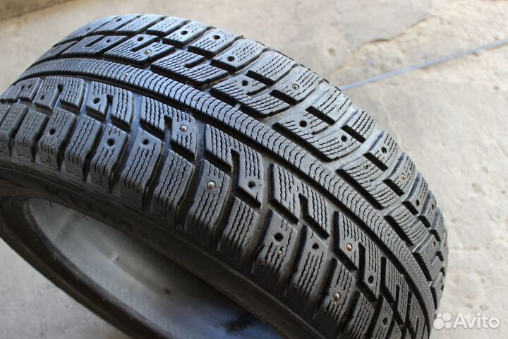 Kumho I'Zen KW22 215/50 R17 95T