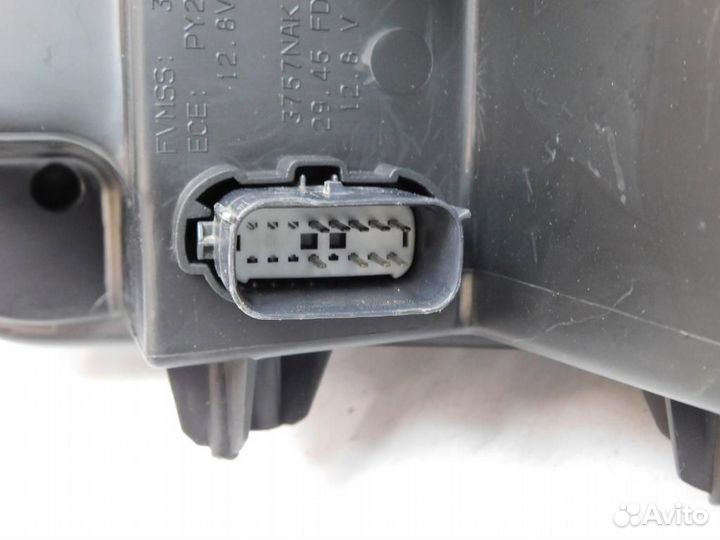 Фара правая Ford Explorer