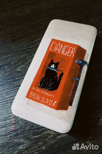 Роспись аксессуаров для мобильных устройств