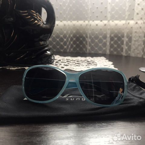 Солнцезащитные очки