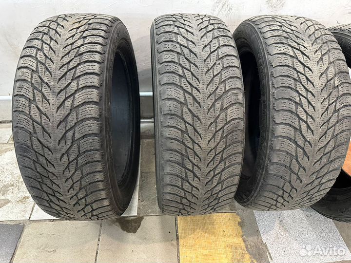 Nokian Tyres Hakkapeliitta 8 235/55 R19 90T