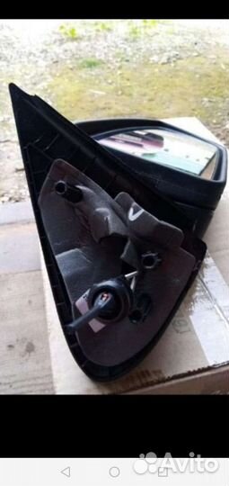 Зеркало заднего вида