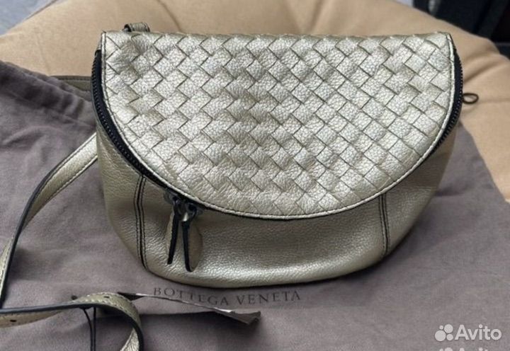 Bottega veneta сумка оригинал золотая беж